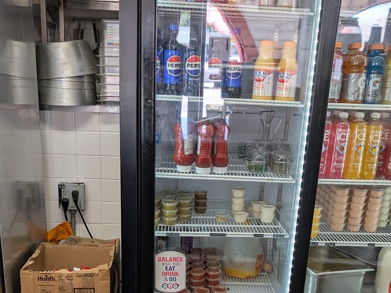 Angry Boy Burger (Drive thru) interior